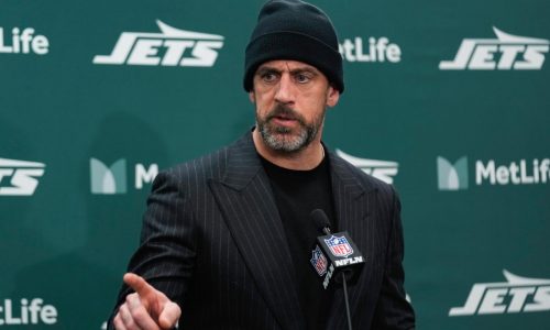 John Shipley: Vikings would do well to sign Aaron Rodgers