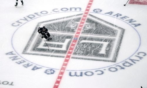 LA Kings apologize for selling scarves made in Turkey on Armenian Night