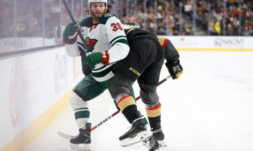Old friends reunite with Wild as Ryan Hartman joins Vinnie Hinostroza on the ice