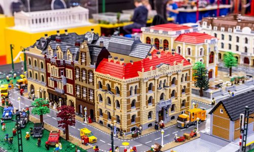 National Lego convention returning to Eagan for third year in April