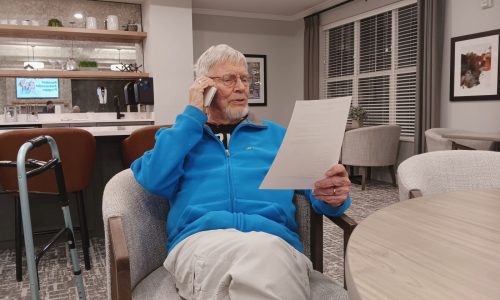 ‘Like having a bunch of nice friends’: Volunteer phone line for positive messages marks 30th year