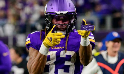Source: Vikings re-sign Aaron Jones to 2-year, $20 million contract
