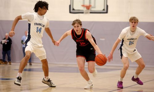 Top-seeded Franklin gets by North Andover