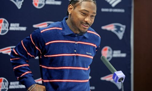 New Patriot Stefon Diggs has heard Drake Maye-Josh Allen comparisons