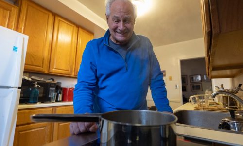 Ticker: New stove that plugs into a normal wall outlet could be major gain for health and the climate
