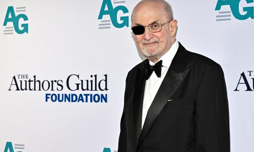 Robert Caro, Salman Rushdie and Sandra Cisneros honored by Authors Guild