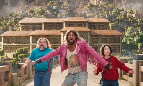 Audience digs ‘A Minecraft Movie’
