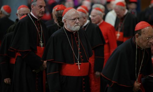 Catholic faithful visit tomb of Pope Francis