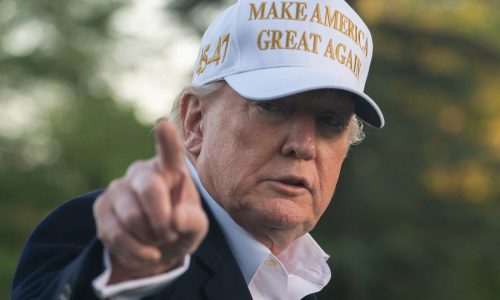 Trump lashes out over polls, calls for investigations of ‘fake news’