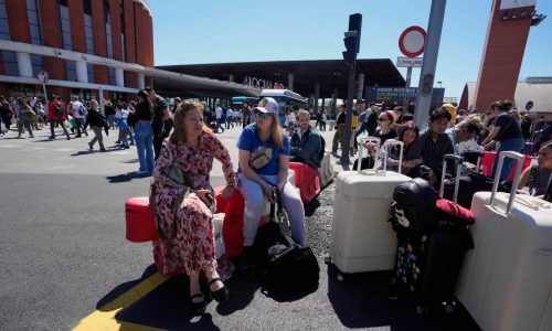 Blackout affects millions in Spain, Portugal