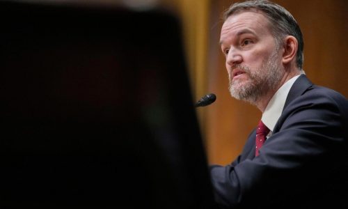 White House threatens Colombia over regulations affecting US auto exports