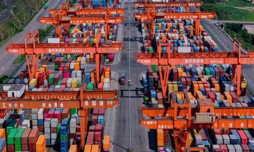 China warns countries against making trade deals with the US unfavorable to Beijing