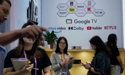 US moves ahead on tariffs with investigations into computer chips and pharmaceuticals