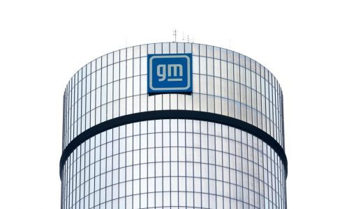 GM posts strong Q1 results, but will reassess expectations for 2025 due to auto tariffs