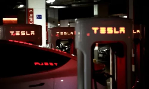 FBI Investigates Vandalism of Tesla Charging Station in Washington State