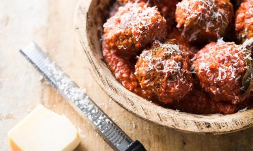 These streamlined Neapolitan meatballs are made with panko breadcrumbs