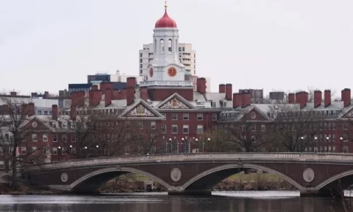 Police Investigate Shooting on Subway Platform That Led to Harvard Students Sheltering in Place