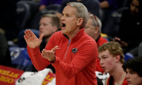 Lakeville North basketball coach John Oxton announces retirement