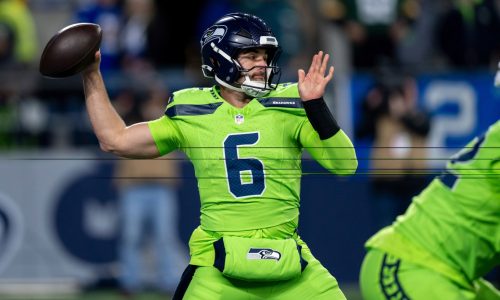 Vikings find their backup quarterback, acquire Sam Howell in trade with Seahawks