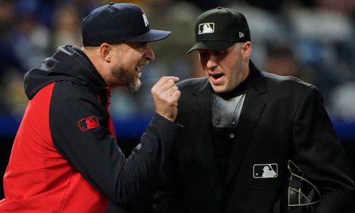 Twins fall flat at Kansas City