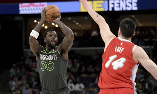 Record-breaking third quarter propels Timberwolves to all-important win over Memphis