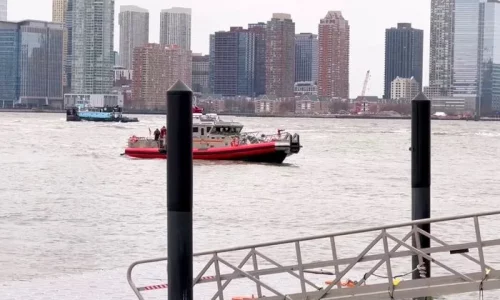 Six Die After Helicopter Crashes in the Hudson River Near Manhattan