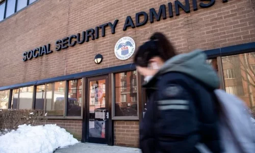 Trump Signs Order Barring Illegal Immigrants From Receiving Social Security