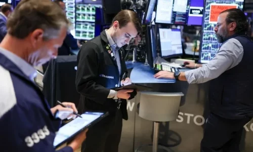 US Stocks Tumble After Trump Reveals Tougher-Than-Expected Global Tariffs