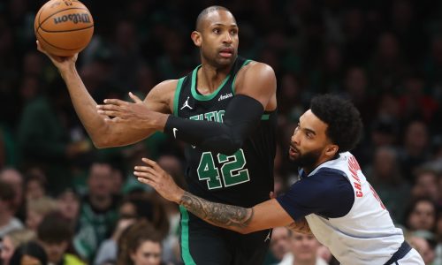 Al Horford attends Florida national championship, confirms plan for next season