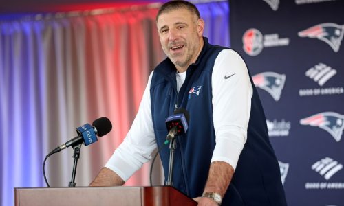 How Mike Vrabel is already quizzing Patriots in team meetings