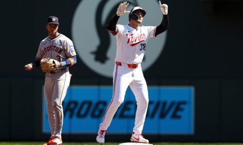 Miranda powers Twins past Astros