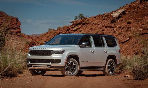Jeep Entices Outdoorsy SUV Buyers With Exclusive 2025 Wagoneer Overland