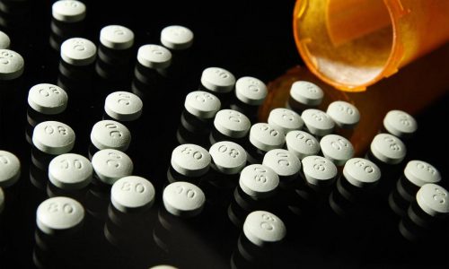Nearly a quarter of people on long-acting opioids develop addiction