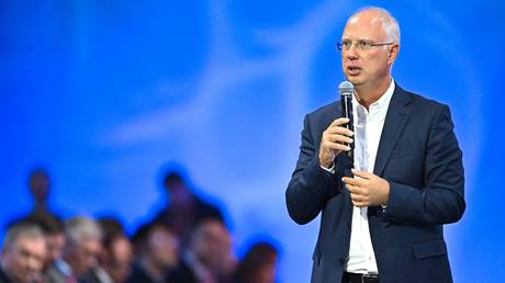 Western firms quietly returning to Russia – Putin aide