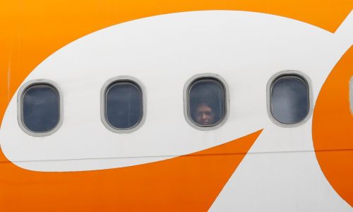 US sends 68 migrants back to Honduras and Colombia in first voluntary deportation