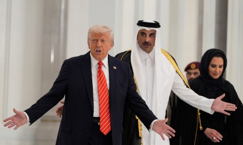 Gift or Grift? Prospect of plane from Qatar hits political turbulence