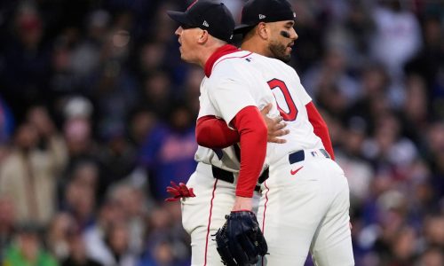 Walker Buehler, Alex Cora ejected in 3rd inning of Red Sox-Mets