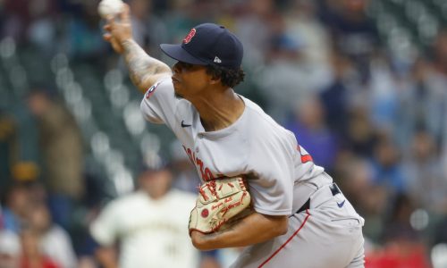 Brewers walk-off again to complete sweep, hand Red Sox fifth straight loss