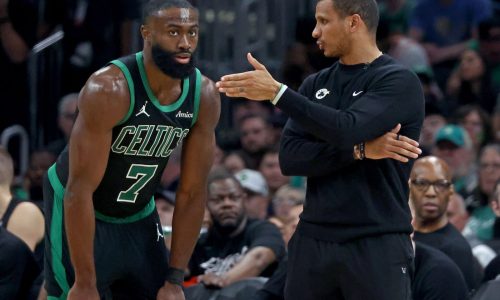 How Jaylen Brown led Celtics on, off court after Jayson Tatum injury