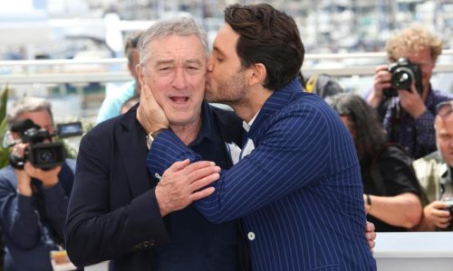 Robert De Niro will receive an honorary Palme d’Or in Cannes. Here’s his history with the festival