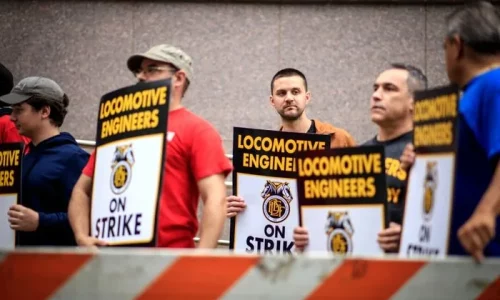 Deal Reached to End New Jersey Transit Strike: Union Chairman