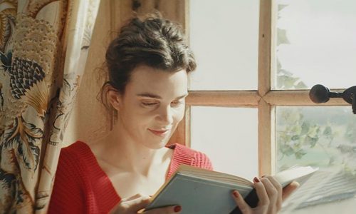 Movie Review: Romance and writer’s block in bilingual rom-com ‘Jane Austen Wrecked My Life’