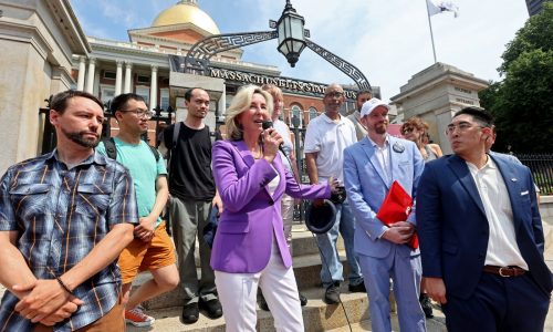 Massachusetts Forward Party moves ahead, holds first convention