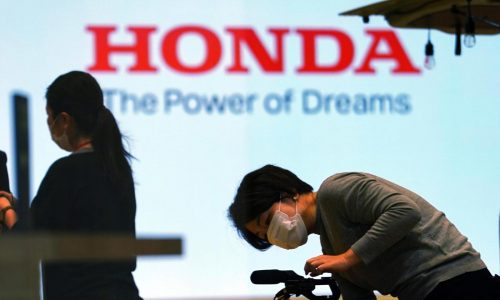 Honda pulls back on EV strategy for now and will push hybrid sales