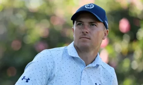 Jordan Spieth ignores caddie’s smart advice and makes birdie from rough at Memorial