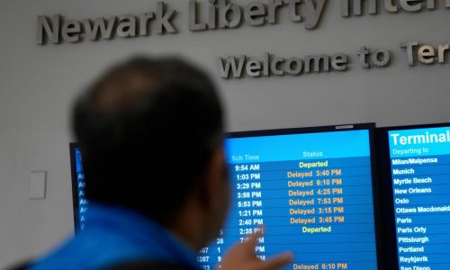 Software update keeps Newark airport radar online but network concerns and flight limits remain