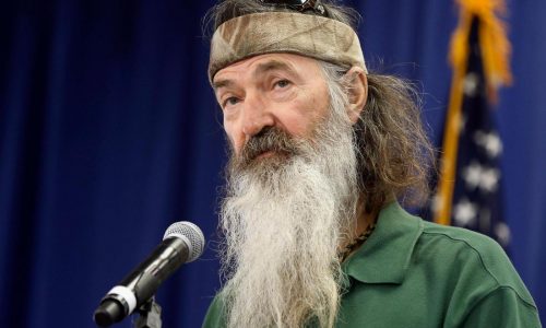 Duck Dynasty patriarch and conservative cultural icon Phil Robertson dies