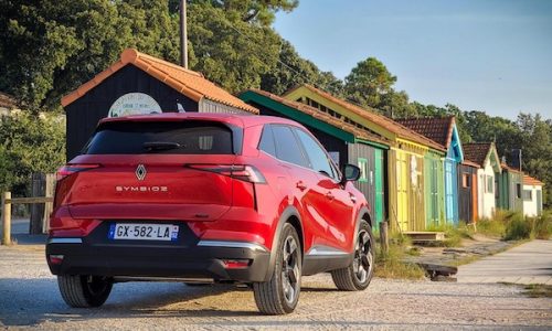 France April 2025: Sales down -5.6%, Renault up, places Symbioz above Captur