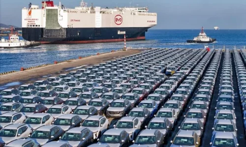 Report Says China’s BYD Outsells Tesla in Europe for 1st Time, Experts Warn of Dumping