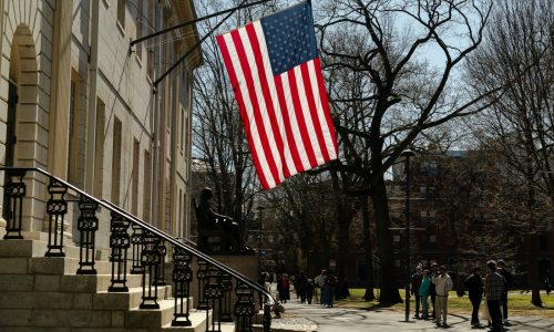 David Brooks: Populists right and left distort facts for the sake of their fiction